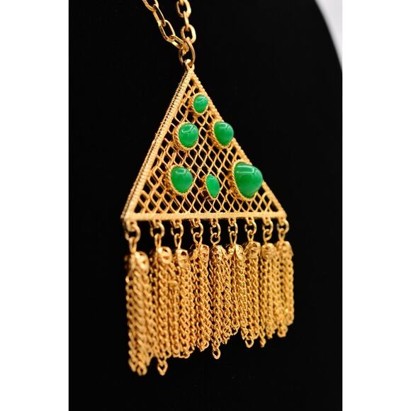 Cabochon Chain Tassel Necklace Pendant Green Gold Tone Dangle Vintage BinR - Picture 6 of 12